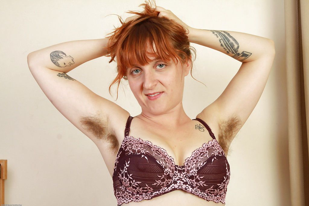 Clothed mature woman with big tits Velma entertains her hairy bunny