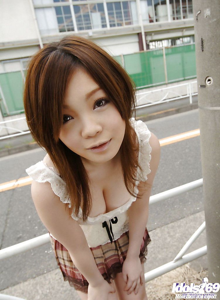アジア 女子高生 Nami 小川 明らかに 彼女の 巨大 bosoms - nice fanny