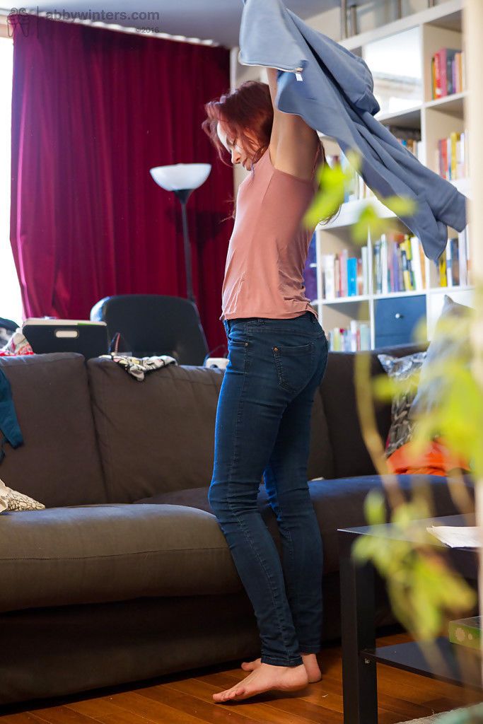 الهواة الاسترالي منفردا فتاة هو تصوير سحب ملابس داخلية أكثر الحمار :بواسطة: خفية المتلصص