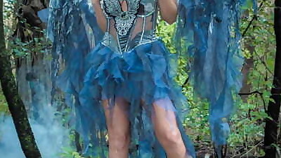 Fairy cosplay girl Nikki Sims..
